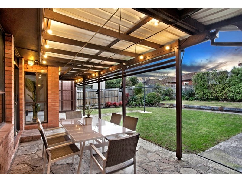 14 Grandview Grove, Carnegie VIC 3163