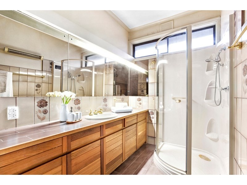 14 Grandview Grove, Carnegie VIC 3163