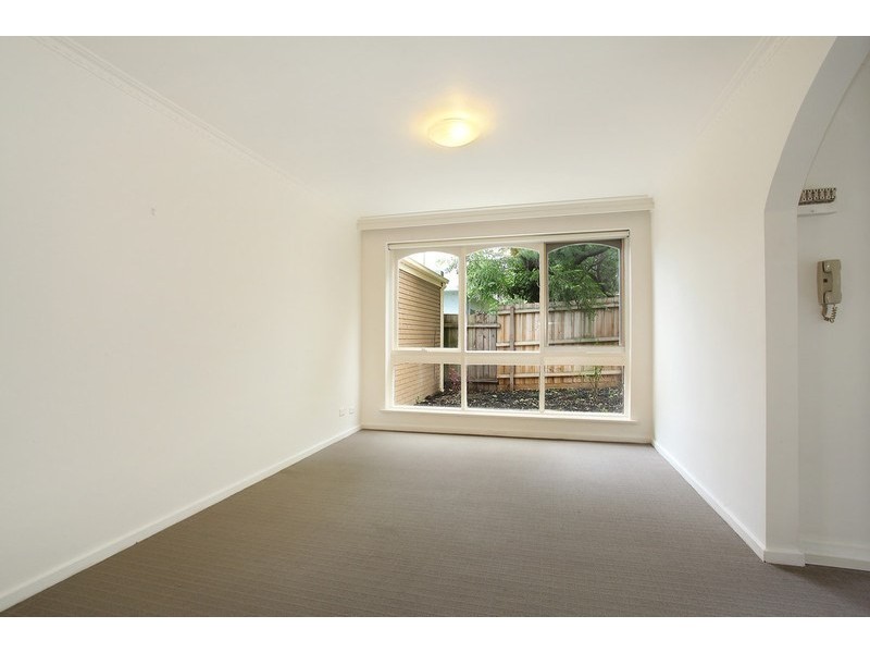 5/6 Griffiths Street, Caulfield VIC 3162