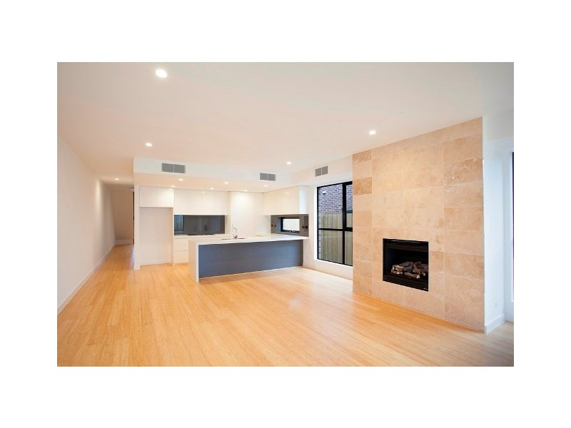 25A Leary Avenue, Mckinnon VIC 3204