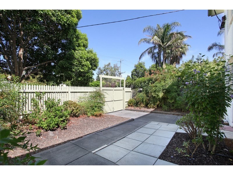 1/2 Tattenham Street, Caulfield East VIC 3145