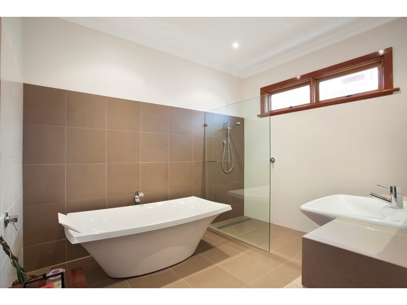 23 Stewart Street, Ormond VIC 3204