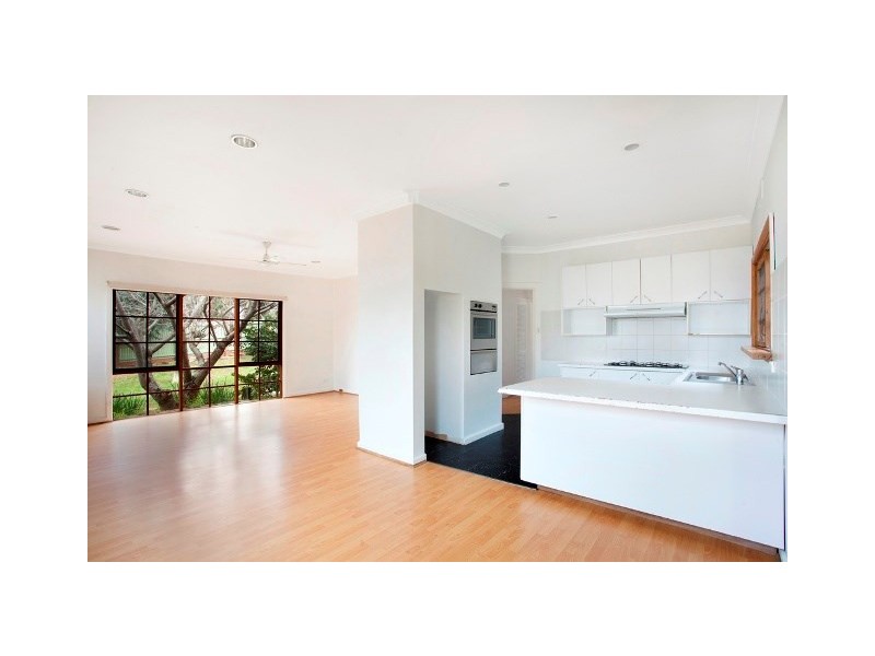 13 Besant Street, Hampton East VIC 3188