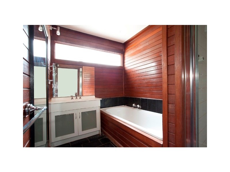 13 Besant Street, Hampton East VIC 3188