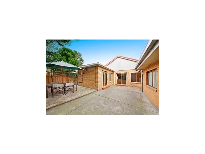 4 El Nido Grove, Glen Huntly VIC 3163