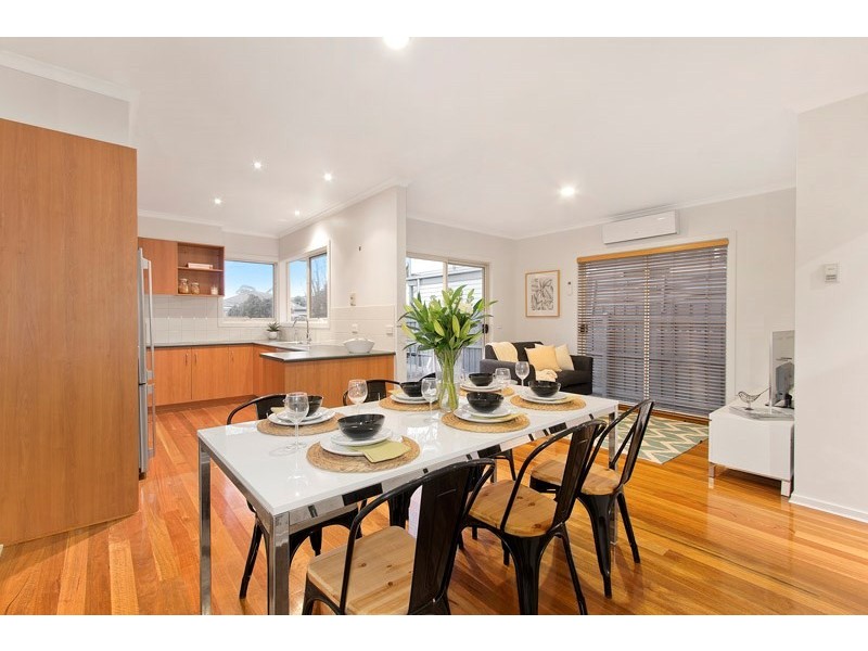 6A Munro Avenue, Carnegie VIC 3163