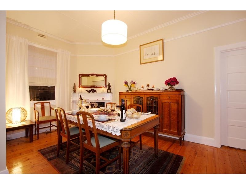 72 Willesden Road, Hughesdale VIC 3166