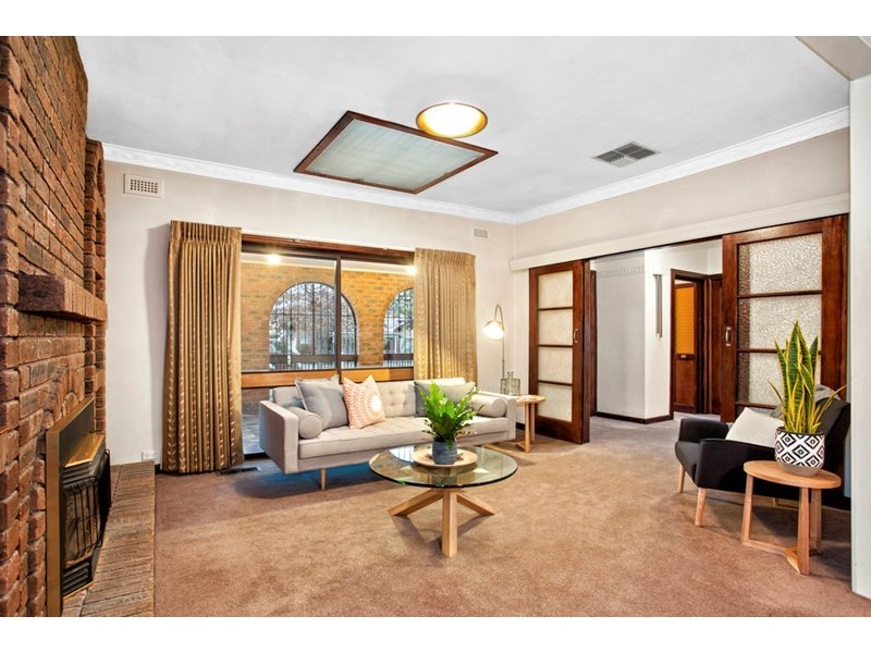 14 Grandview Grove, Carnegie VIC 3163