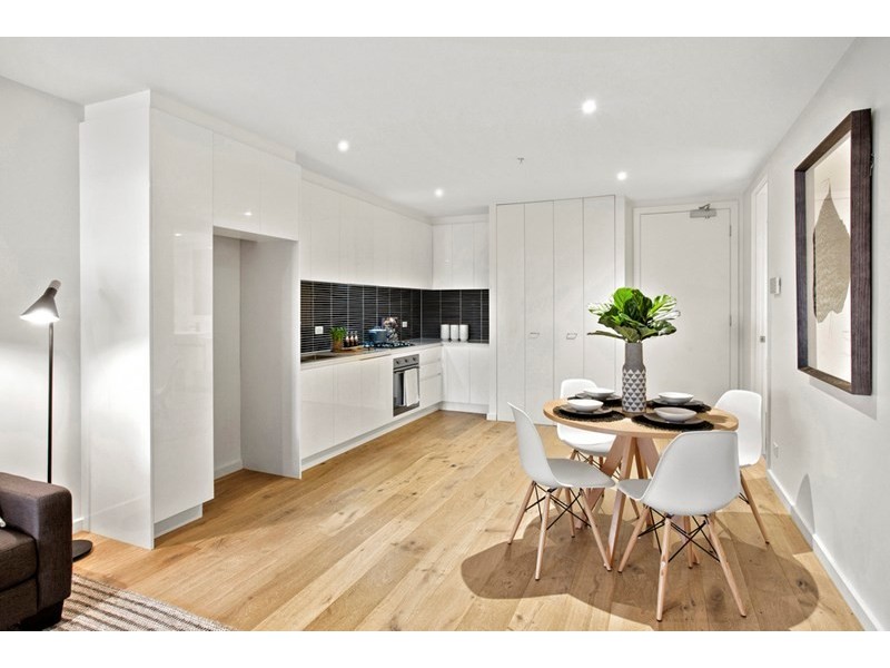 2/15-17 Manchester Grove, Glen Huntly VIC 3163