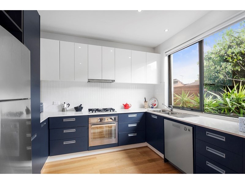 3/74 Woornack Road, Carnegie VIC 3163