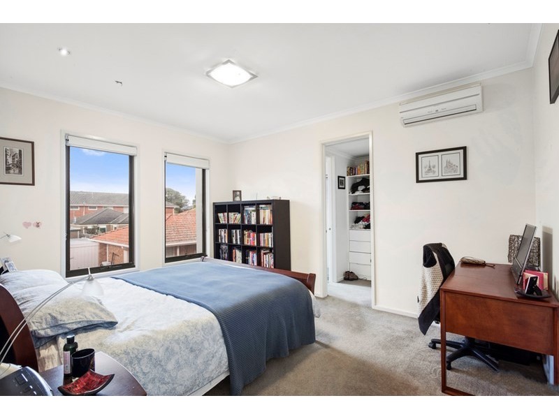 3/74 Woornack Road, Carnegie VIC 3163