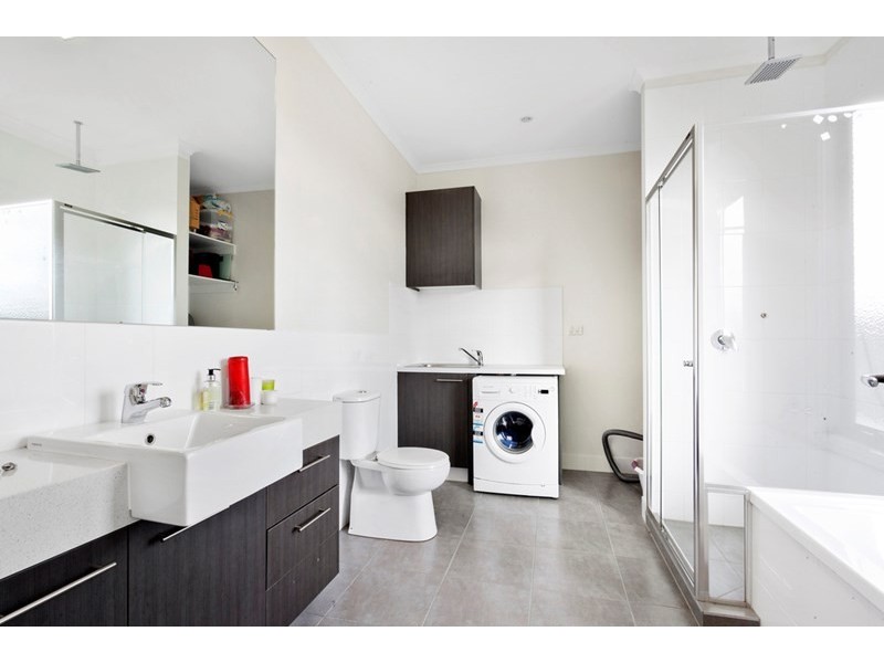 3/74 Woornack Road, Carnegie VIC 3163