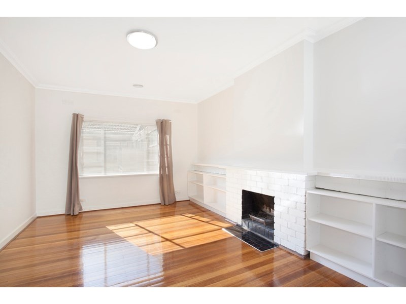 11/2 Raven Grove, St Kilda East VIC 3183