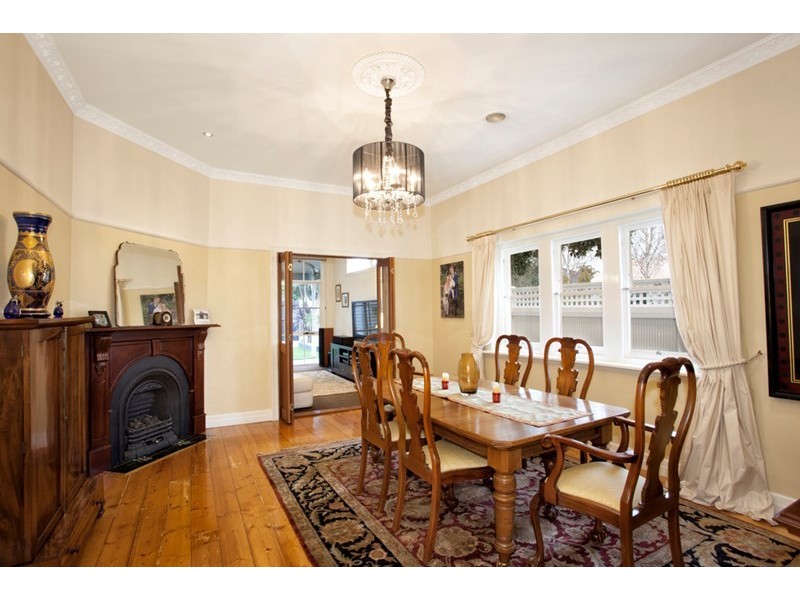 40 Ames Avenue, Carnegie VIC 3163