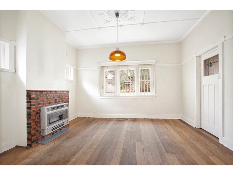 29 Kalymna Grove, St Kilda East VIC 3183