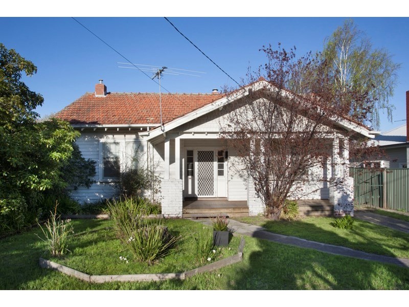 7 Katrina Avenue, Murrumbeena VIC 3163