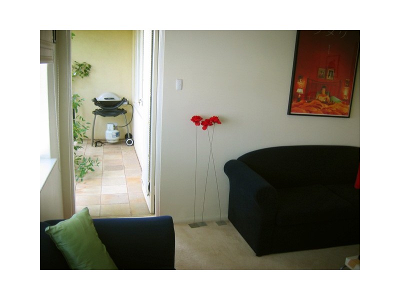 5/102 Oakleigh Road, Carnegie VIC 3163