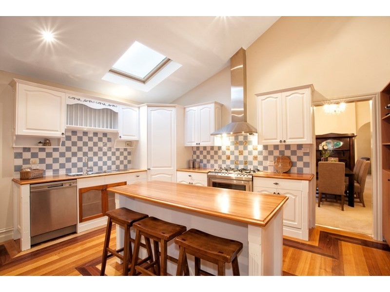 39 Tranmere Avenue, Carnegie VIC 3163