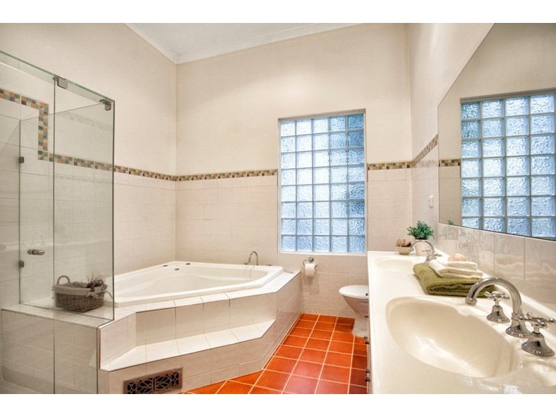 39 Tranmere Avenue, Carnegie VIC 3163