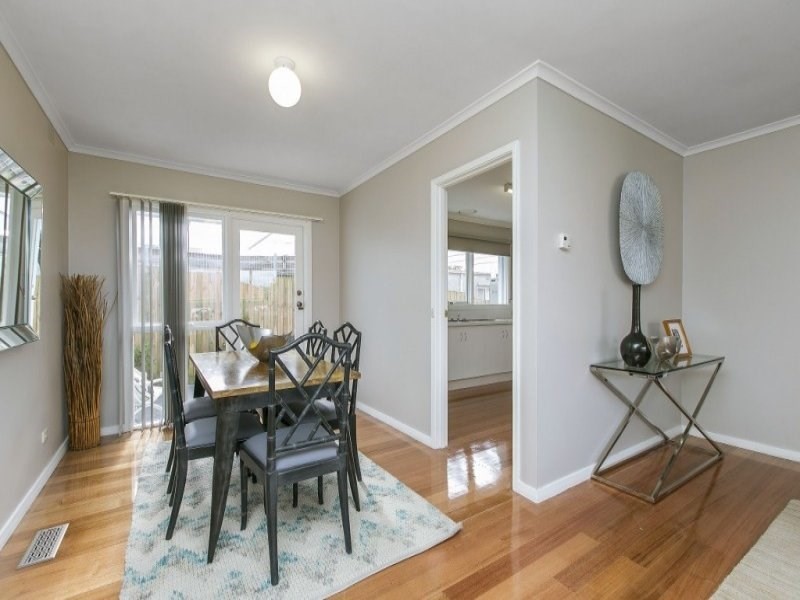 6/13 St Johns Wood Road, Mount Waverley VIC 3149