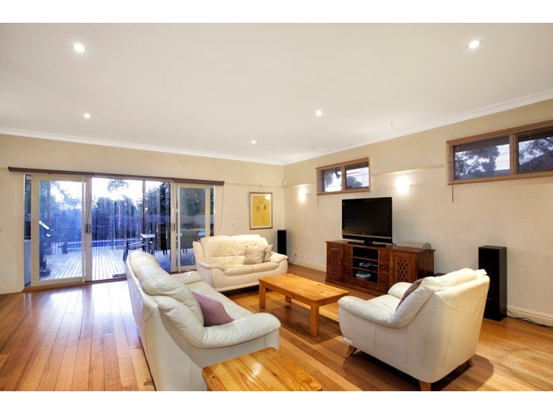 57 Hall Street, Ormond VIC 3204