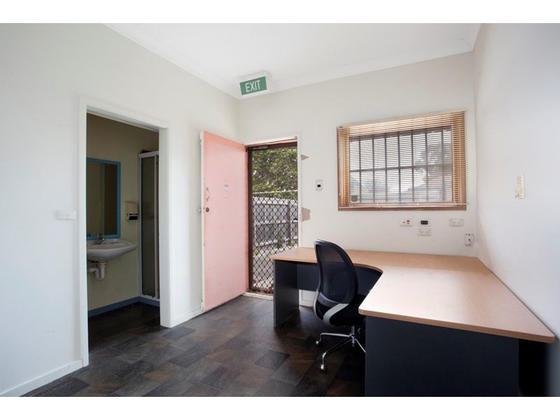 230 McKinnon Road, Mckinnon VIC 3204