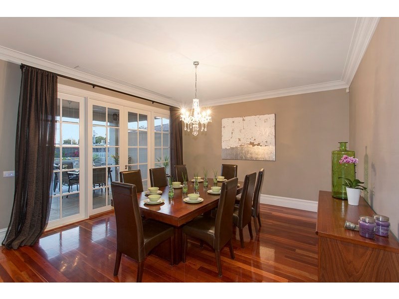 9 Hawson Avenue, Glen Huntly VIC 3163