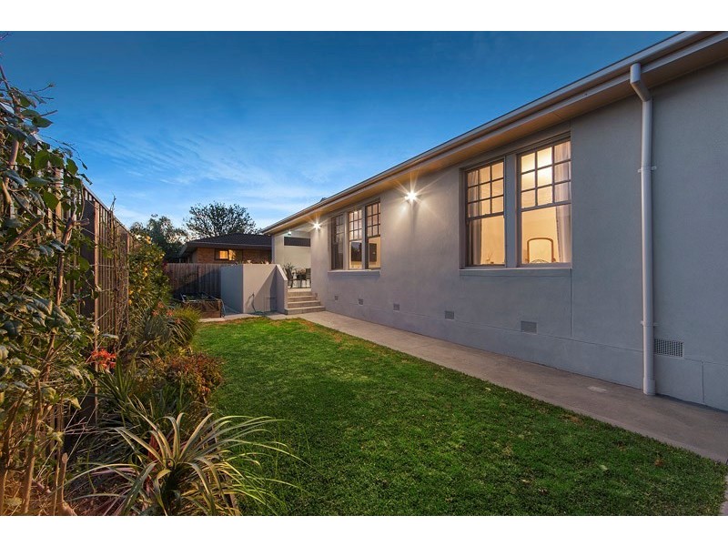 9 Hawson Avenue, Glen Huntly VIC 3163