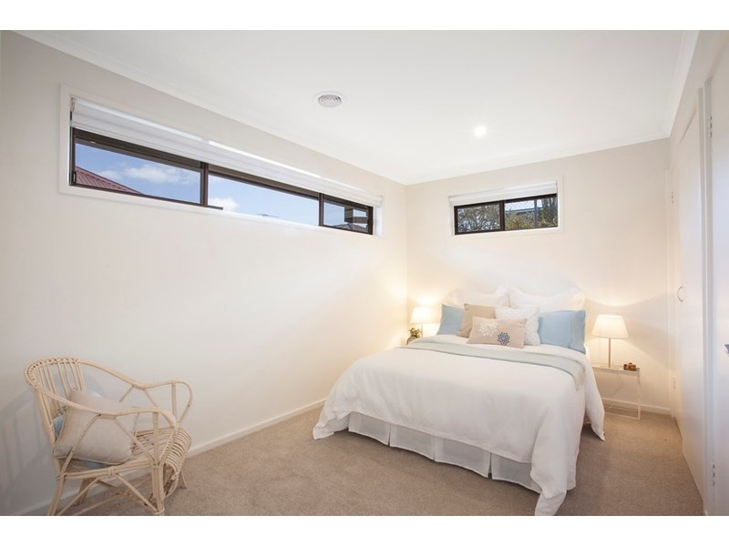 4/115 Warrigal Road, Hughesdale VIC 3166