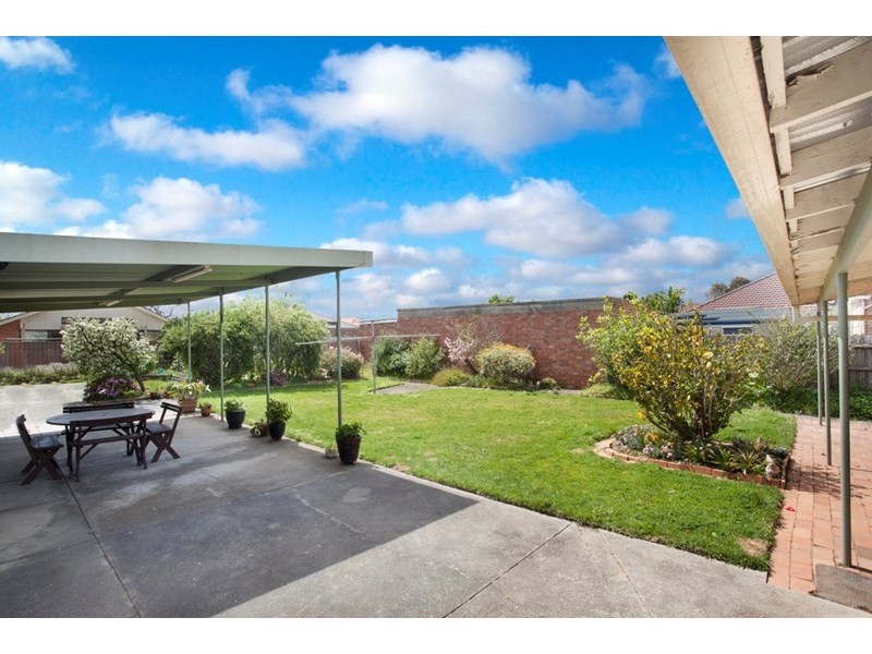 7 Kinlock Avenue, Murrumbeena VIC 3163