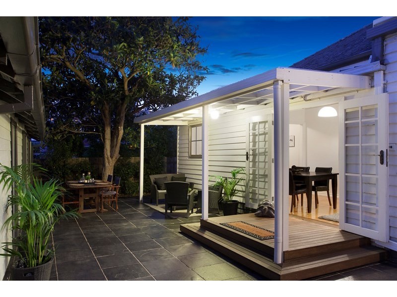 202 Kangaroo Road, Hughesdale VIC 3166