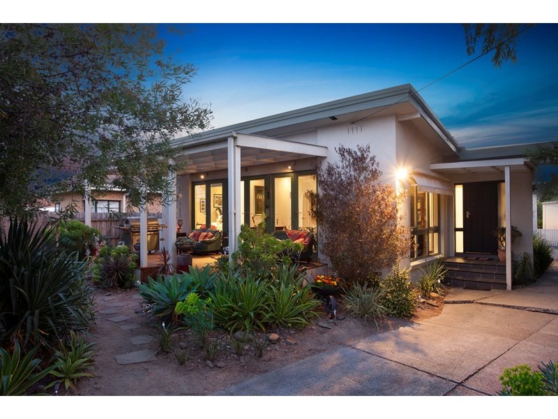 24 Atkinson Street, Murrumbeena VIC 3163