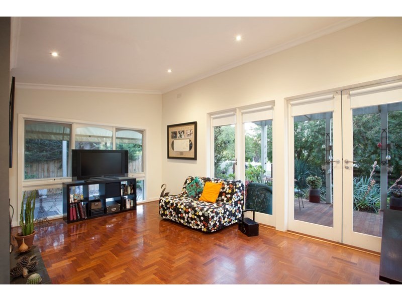 24 Atkinson Street, Murrumbeena VIC 3163