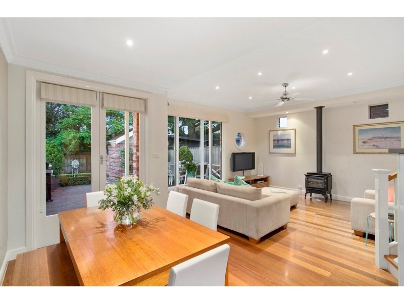 3 Wahroongaa Road, Murrumbeena VIC 3163