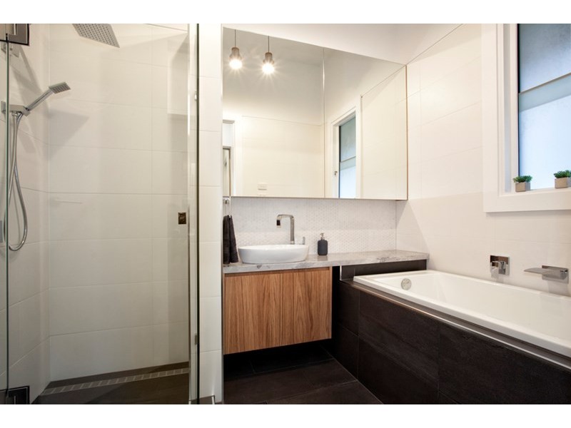 54 Euston Road, Hughesdale VIC 3166