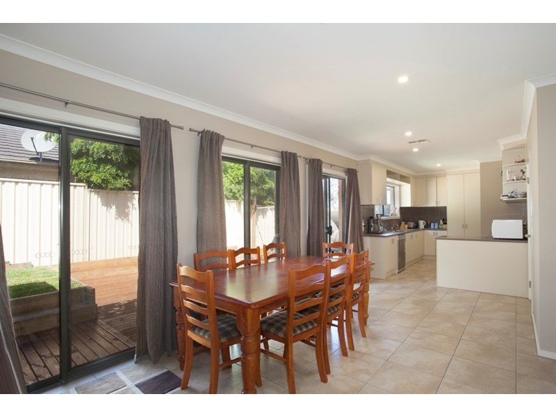 2/22 Beths Street, Bentleigh VIC 3204
