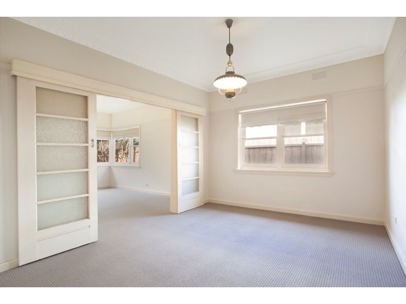 44 Murrumbeena Crescent, Murrumbeena VIC 3163
