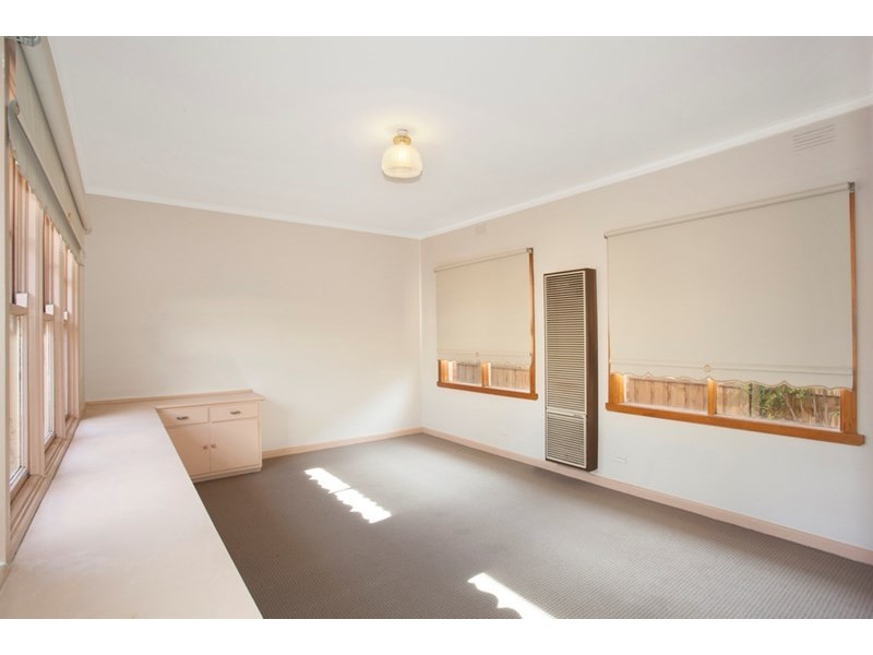 44 Murrumbeena Crescent, Murrumbeena VIC 3163