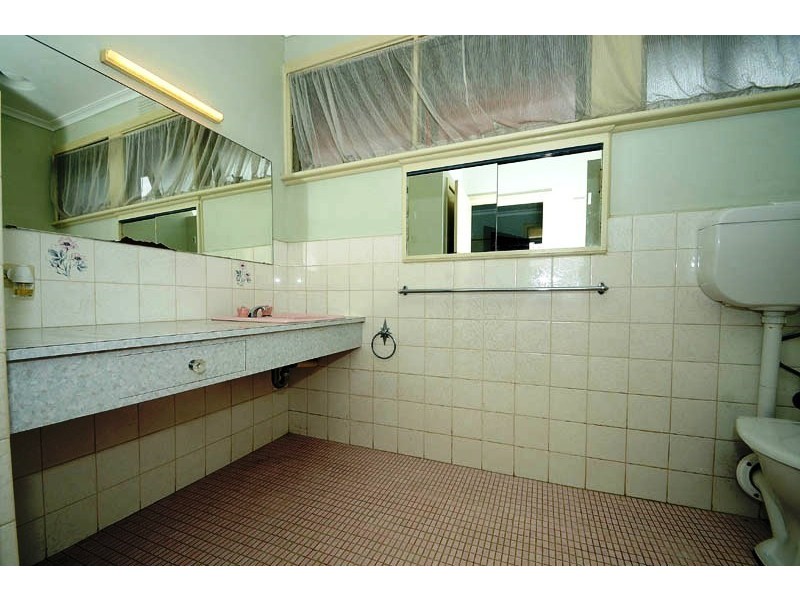 21 Railway Road, Carnegie VIC 3163