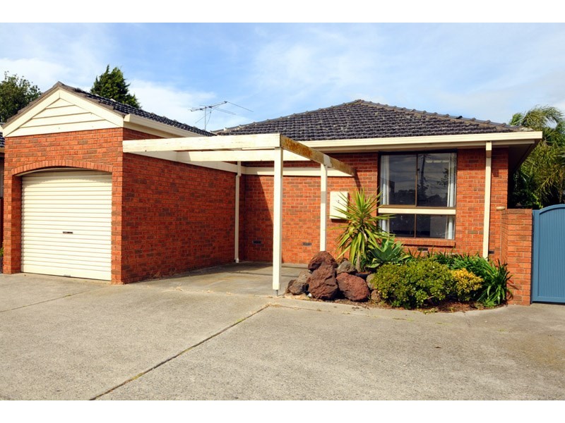 2/580 Warrigal Road, Oakleigh South VIC 3167
