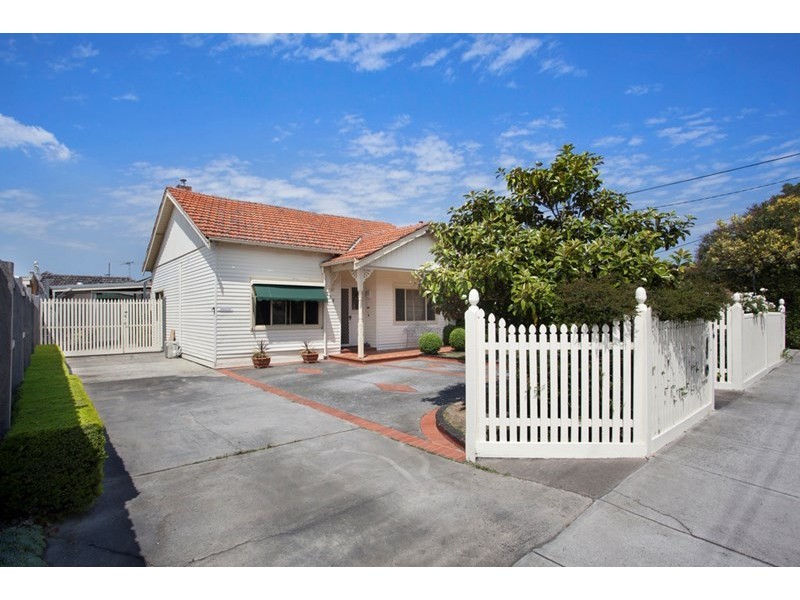 296 Koornang Road, Carnegie VIC 3163