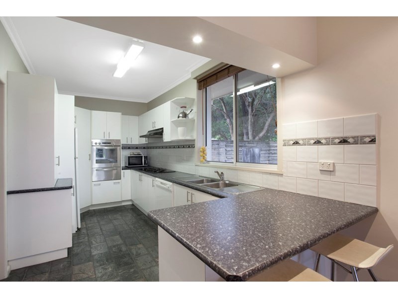 2 Brine Street, Hughesdale VIC 3166