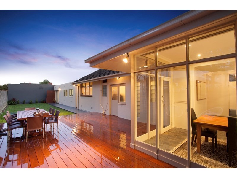 2 Brine Street, Hughesdale VIC 3166