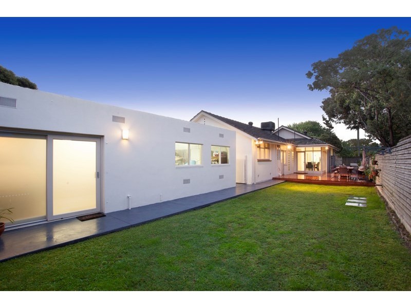 2 Brine Street, Hughesdale VIC 3166