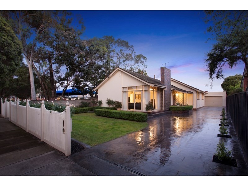 2 Brine Street, Hughesdale VIC 3166