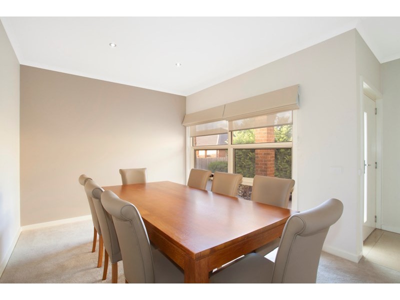 2/5 Redpath Crescent, Springvale VIC 3171