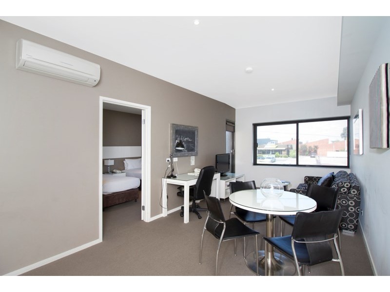 104/1384 Dandenong Road, Hughesdale VIC 3166