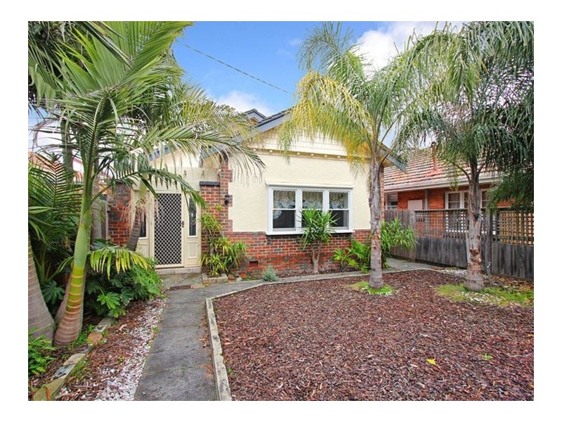 122 Kangaroo Road, Hughesdale VIC 3166