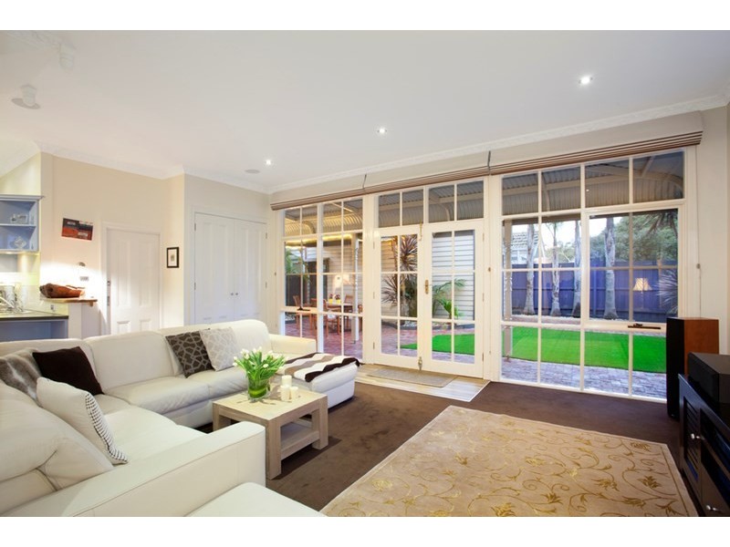 40 Ames Avenue, Carnegie VIC 3163
