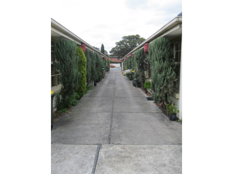 3/29-31 Toolombool Road, Carnegie VIC 3163